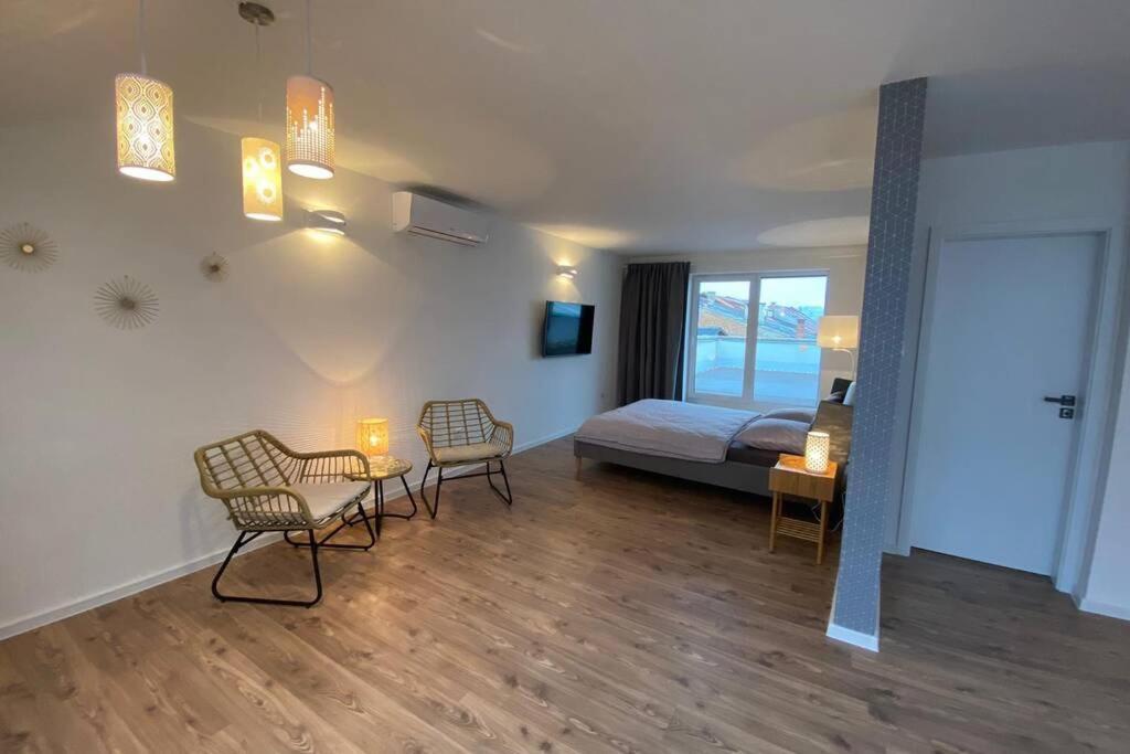 Apartman Pod Vezou 1 Banská Bystrica Exteriör bild